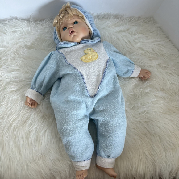 Reva Schick Baby Doll Reborn Style Realistic Newborn Vinyl Collector Doll - Picture 10 of 16